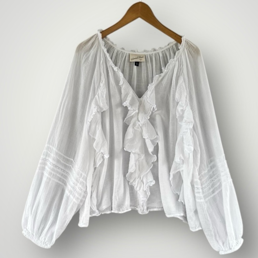Universal Thread White Ruffled Peasant Blouse